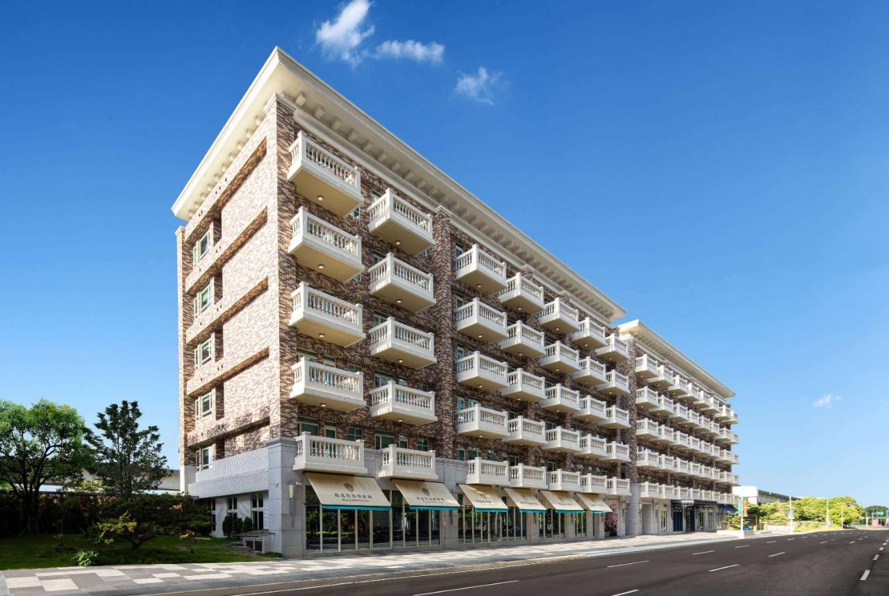 Tryp By Wyndham New Taipei Linkou 新北林口爵怡溫德姆酒店機場捷運mrta9林口站 Buitenkant foto