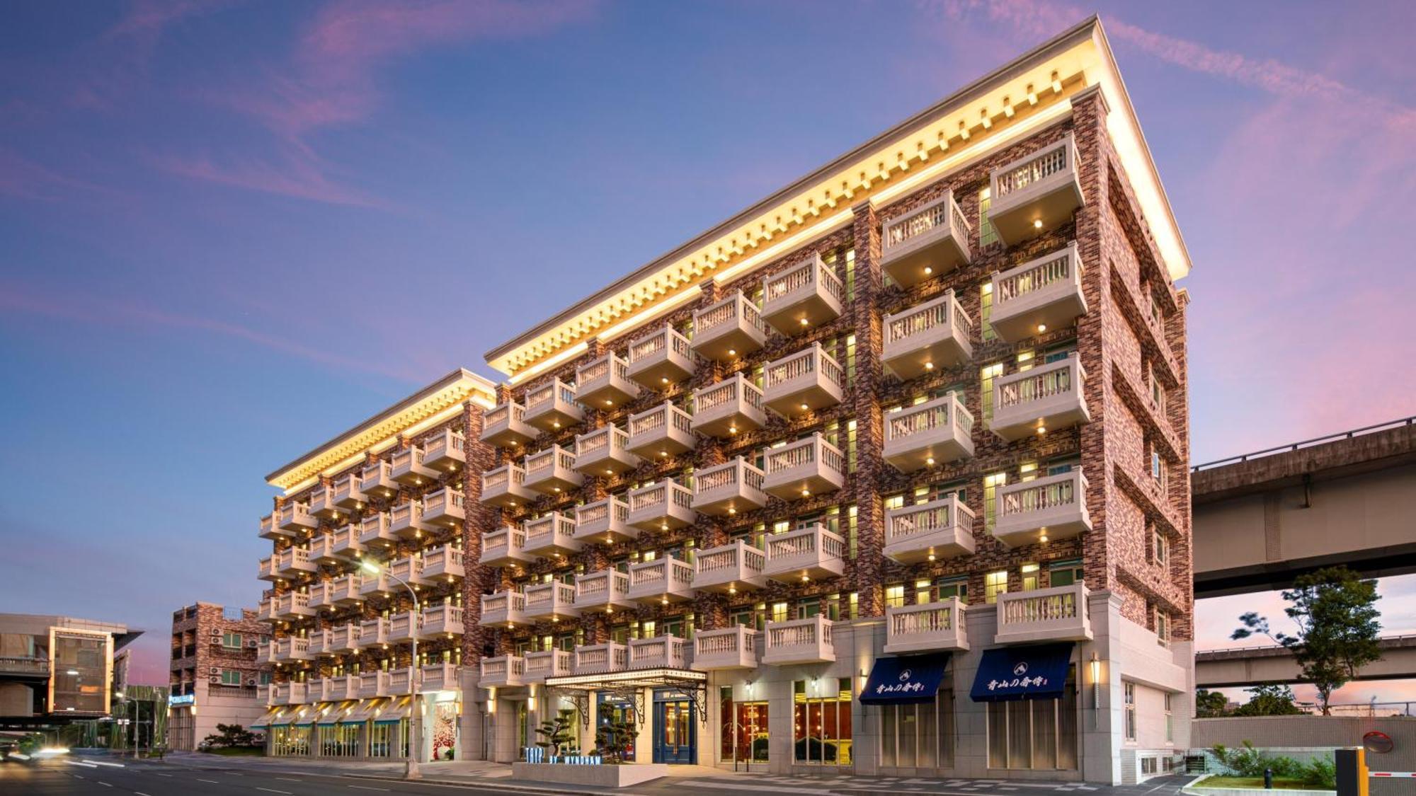 Tryp By Wyndham New Taipei Linkou 新北林口爵怡溫德姆酒店機場捷運mrta9林口站 Buitenkant foto